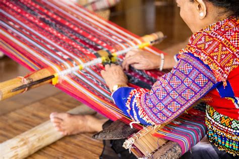 “Crafting Colombia” A Vibrant Tapestry Woven With Threads of Tradition and Innovation